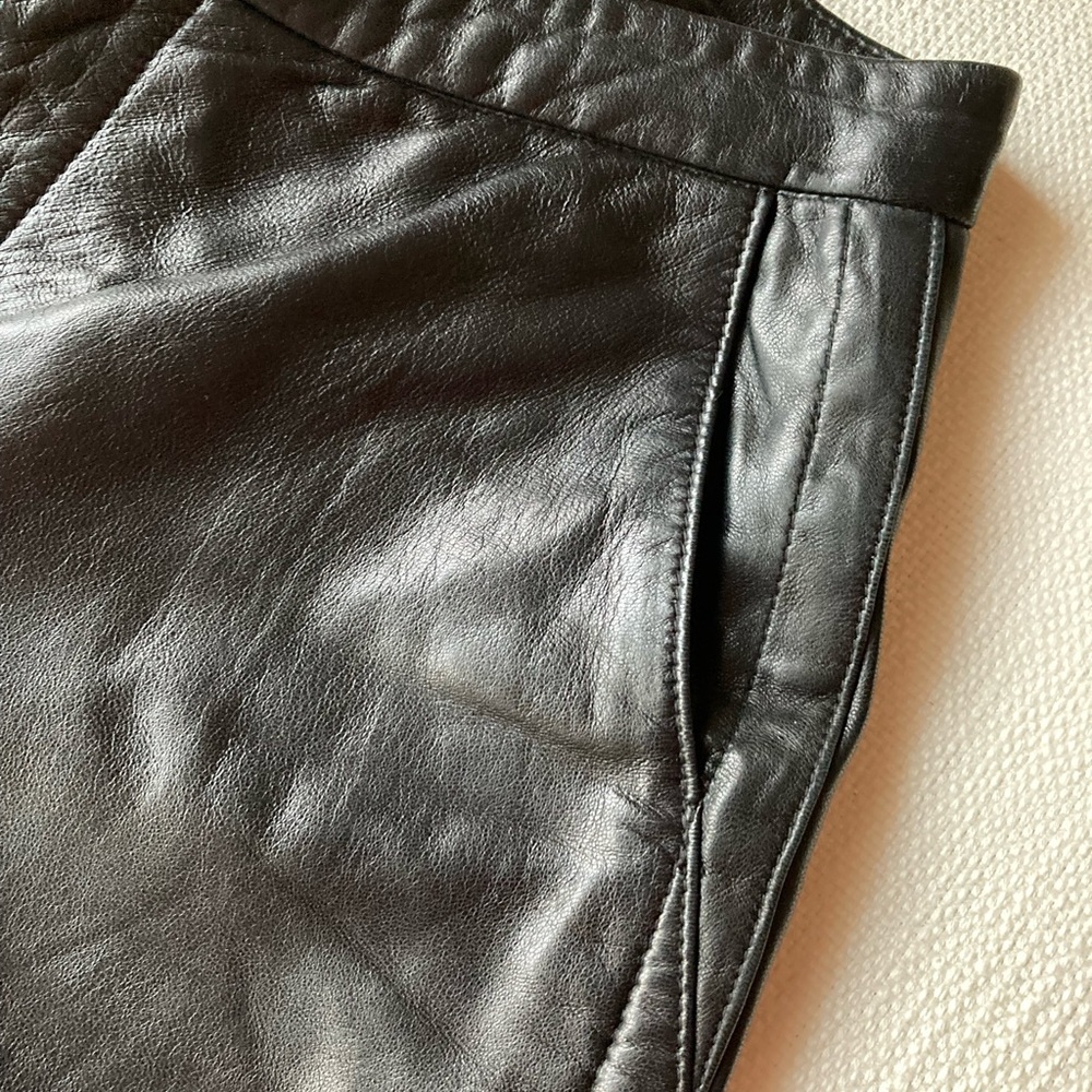 Banana Republic Genuine leather pants - Picture 3 of 5